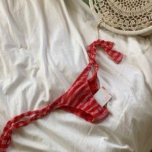 SALINAS super cute bottom swim wear❤️❤️